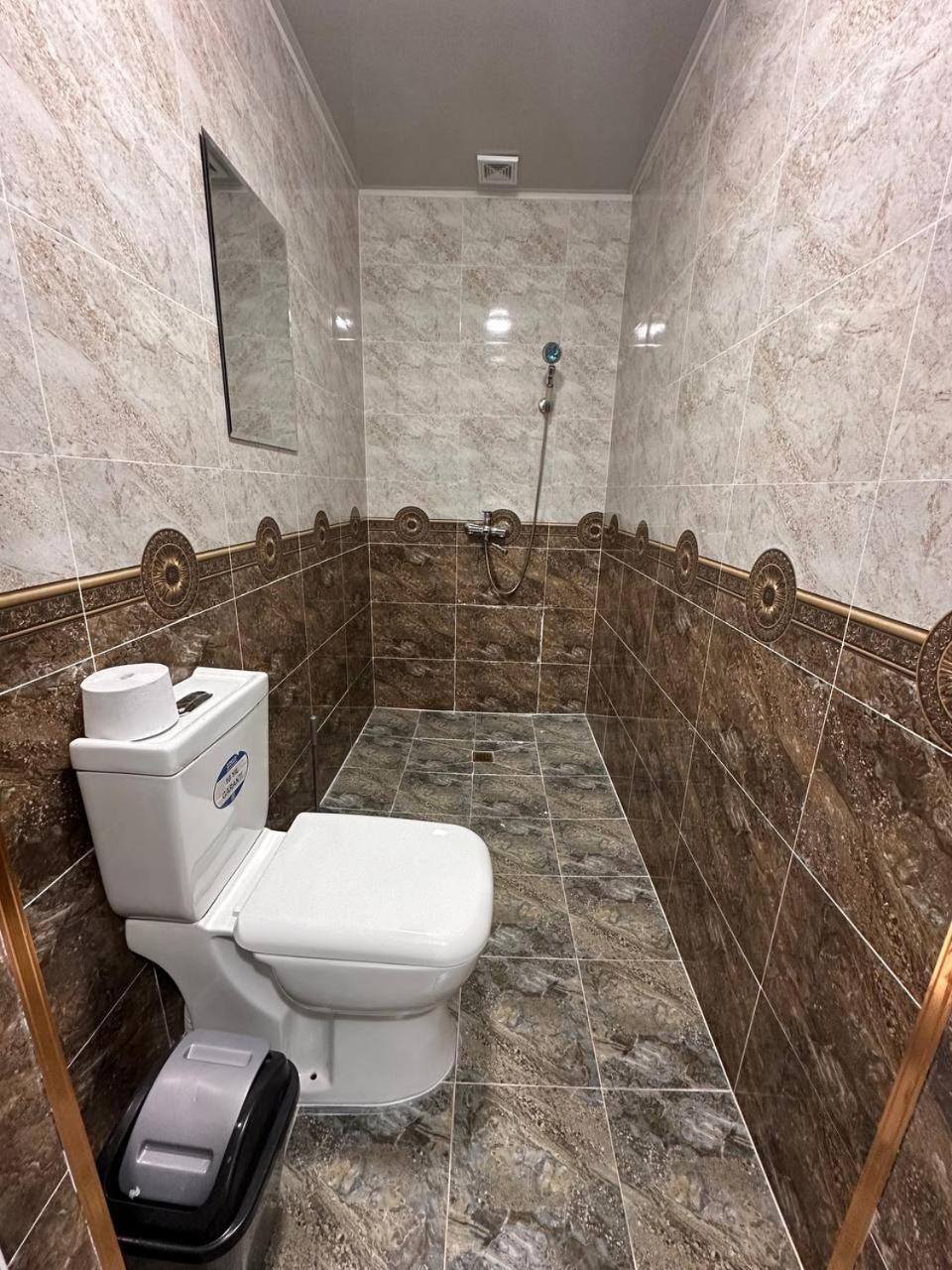 Algo Hotel Tasjkent Buitenkant foto
